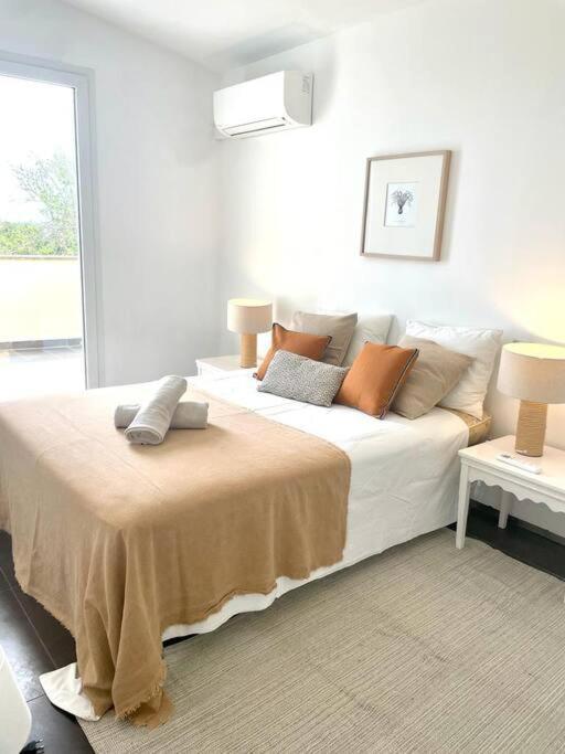 Casa De La Luz Villa Cala Llombards Eksteriør bilde