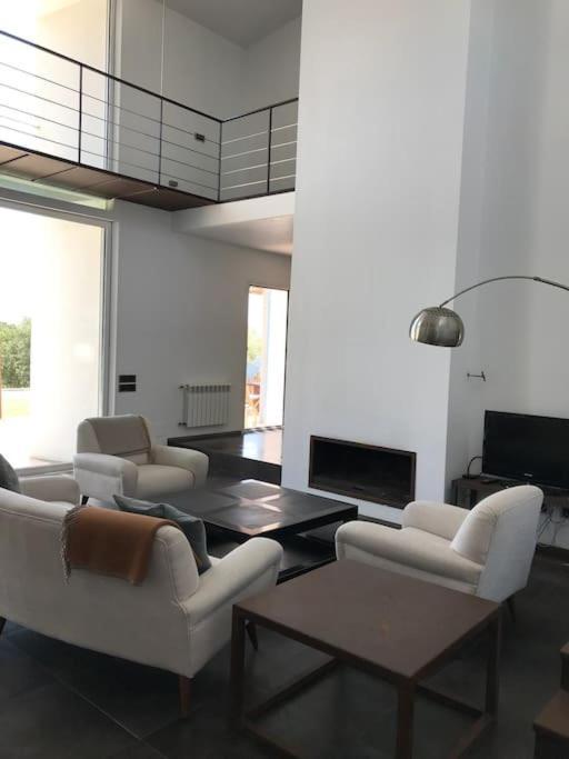 Casa De La Luz Villa Cala Llombards Eksteriør bilde